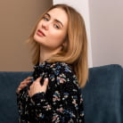 Alice Shea in 'Please Me'