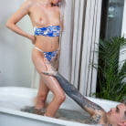 Bernie in 'One Hot Bath - S43:E6'