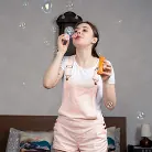 Bouncing Betty in 'Bubbly'