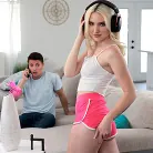 Britt Blair in 'Stepsis Versus Moms Vase - S28:E12'