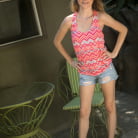 Hannah Hays in 'Amateur Eighteen'