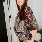 Kler in 'Brunette Beauty'