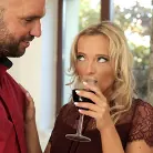 Larry Steel in 'Set The Mood - S26:E15'