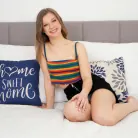 Laura Leigh in 'Too Hot'