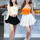 Penelope Kay in 'Thankful For Stepsisters Sweet Pie - S34:E5'