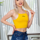 Scarlett Hampton in 'Honey'