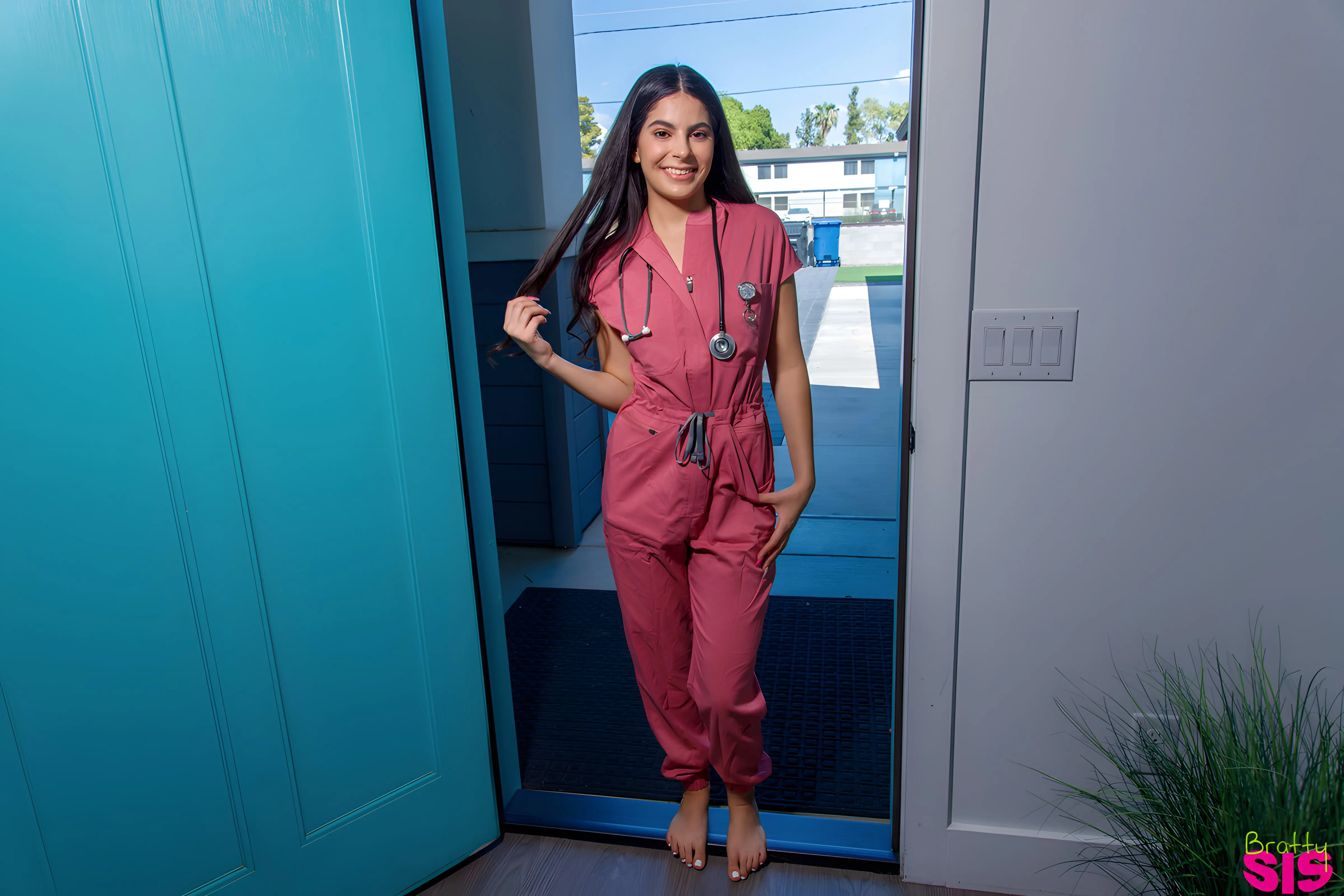 Angel Gostosa - Stepsisters Halloween Treat Is My Dick - S38:E6 | Picture (2)