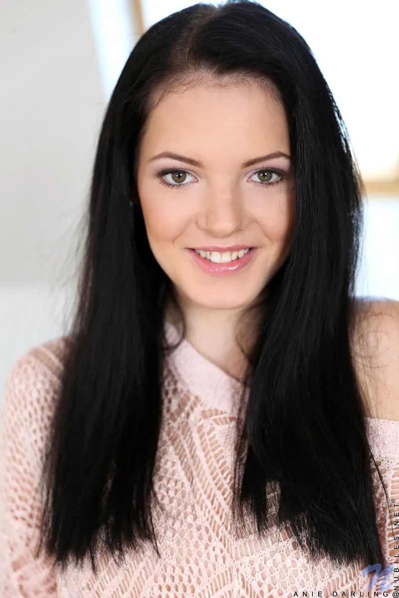 Anie Darling - Adolescente diminuta | Picture (2)