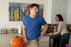 Aubrey Sinclair - Pumpkin Fuck - S3:E11 | Picture (2)