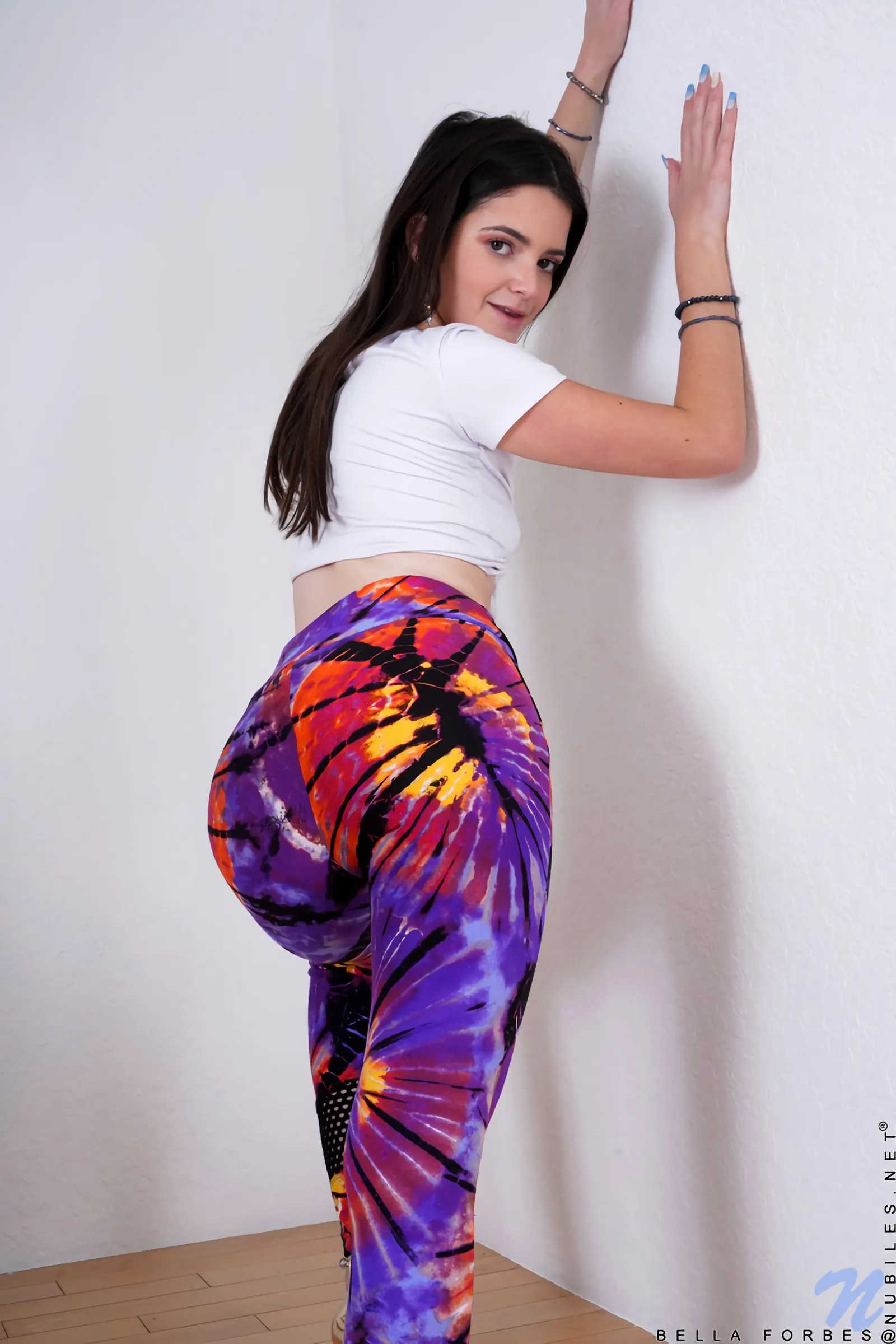 Bella Forbes - Ella quiere correrse | Picture (2)