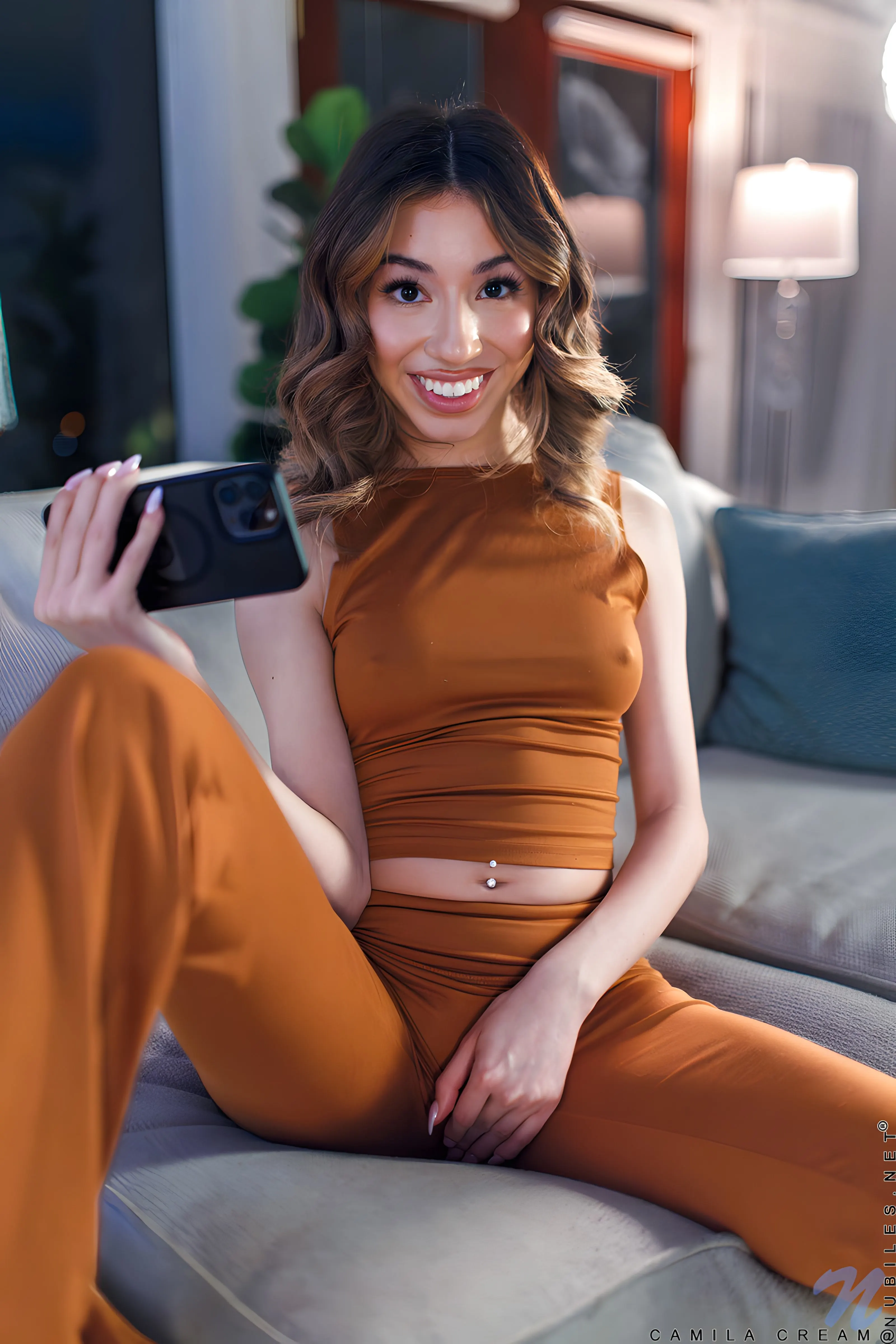 Camila Cream - Dim The Lights | Picture (2)