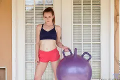 Danni Rivers - Yoga Ball Dildo | Picture (3)