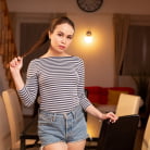 Jenny Ferri in 'Set The Mood'