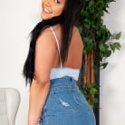 Jizzabelle in 'Brunette Babe'