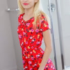 Kiara Cole in 'Sexy Shower'