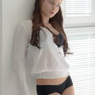 Kristall Rush in 'Give It To Her'