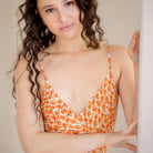 Liz Jordan in 'My Roommate Has A Crush - S45:E15'