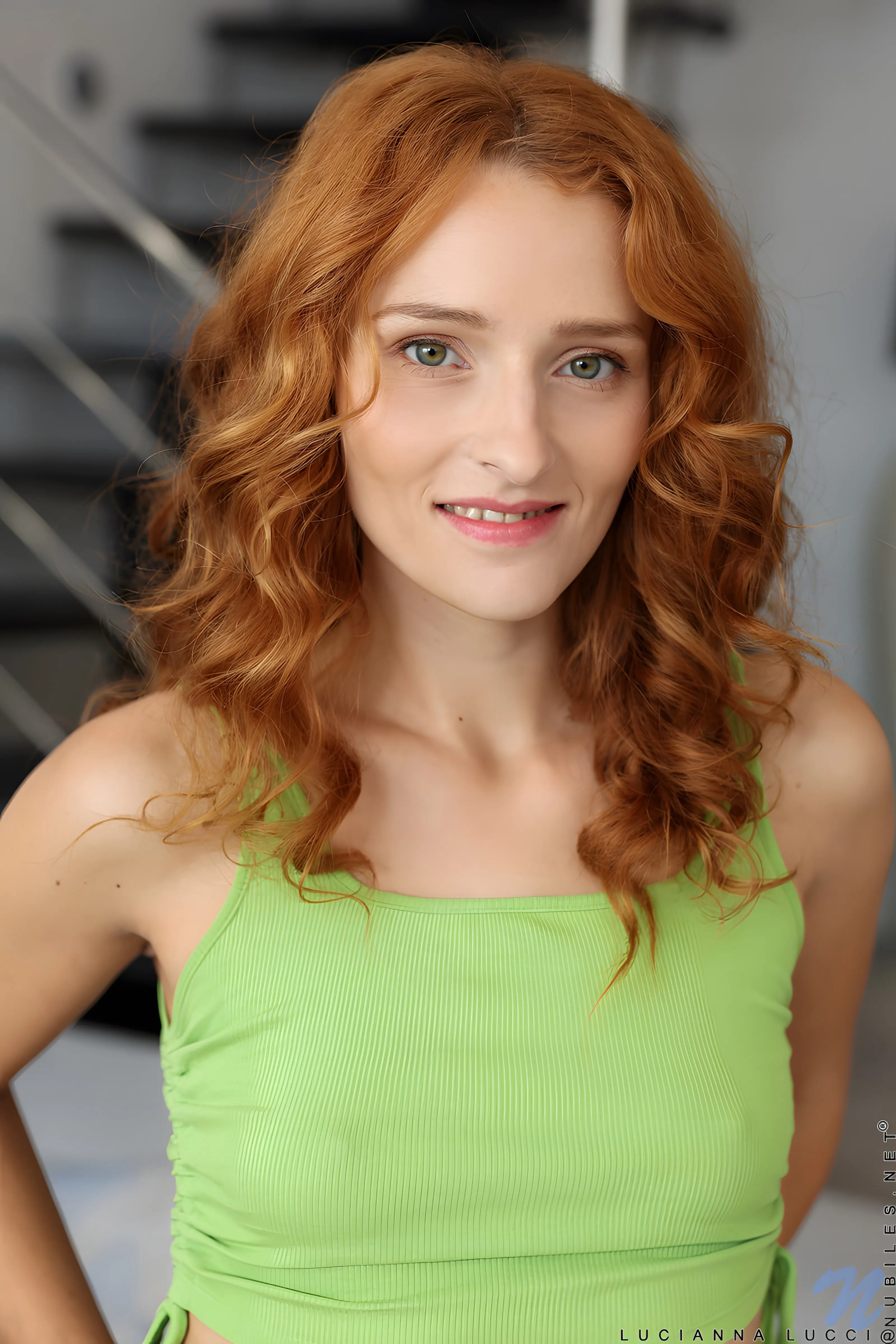 Lucianna Lucci - Me encanta que mires | Picture (1)