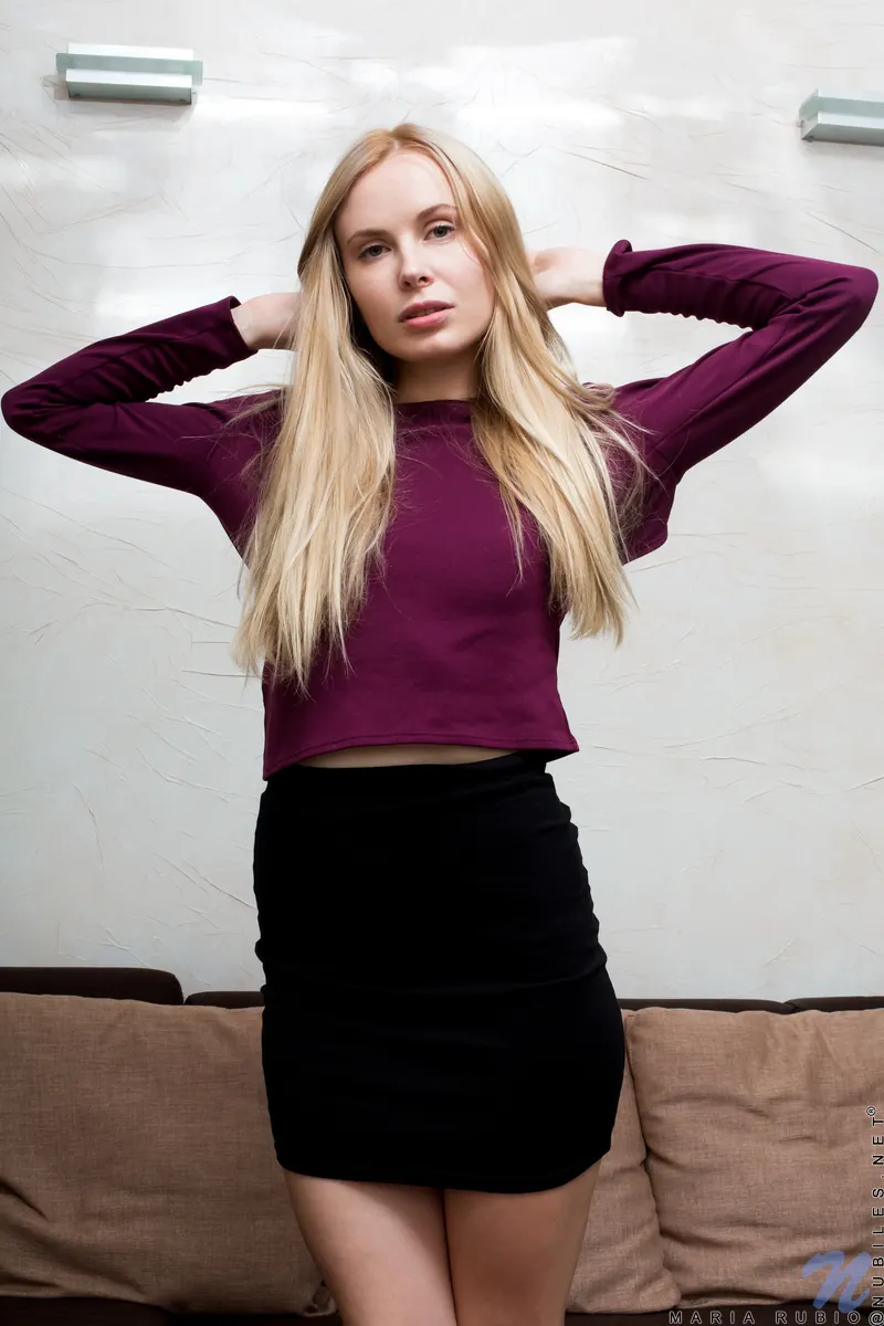 Maria Rubio - Young Russian | Picture (1)