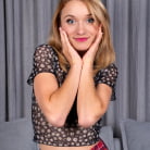 Milka Vi in 'Petite Plaid'