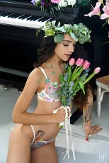 Ohana Petite - Fantasía del mes de marzo de 2025 - s6:e8 | Picture (3)