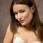 Quin in 'Sexy Brunette'