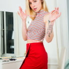 Ria Koks in 'Pretty Petite'