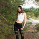 Trasy in 'Fit Babe Forest Fun'