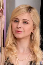 Violetta V - Blonde Beauty | Picture (2)