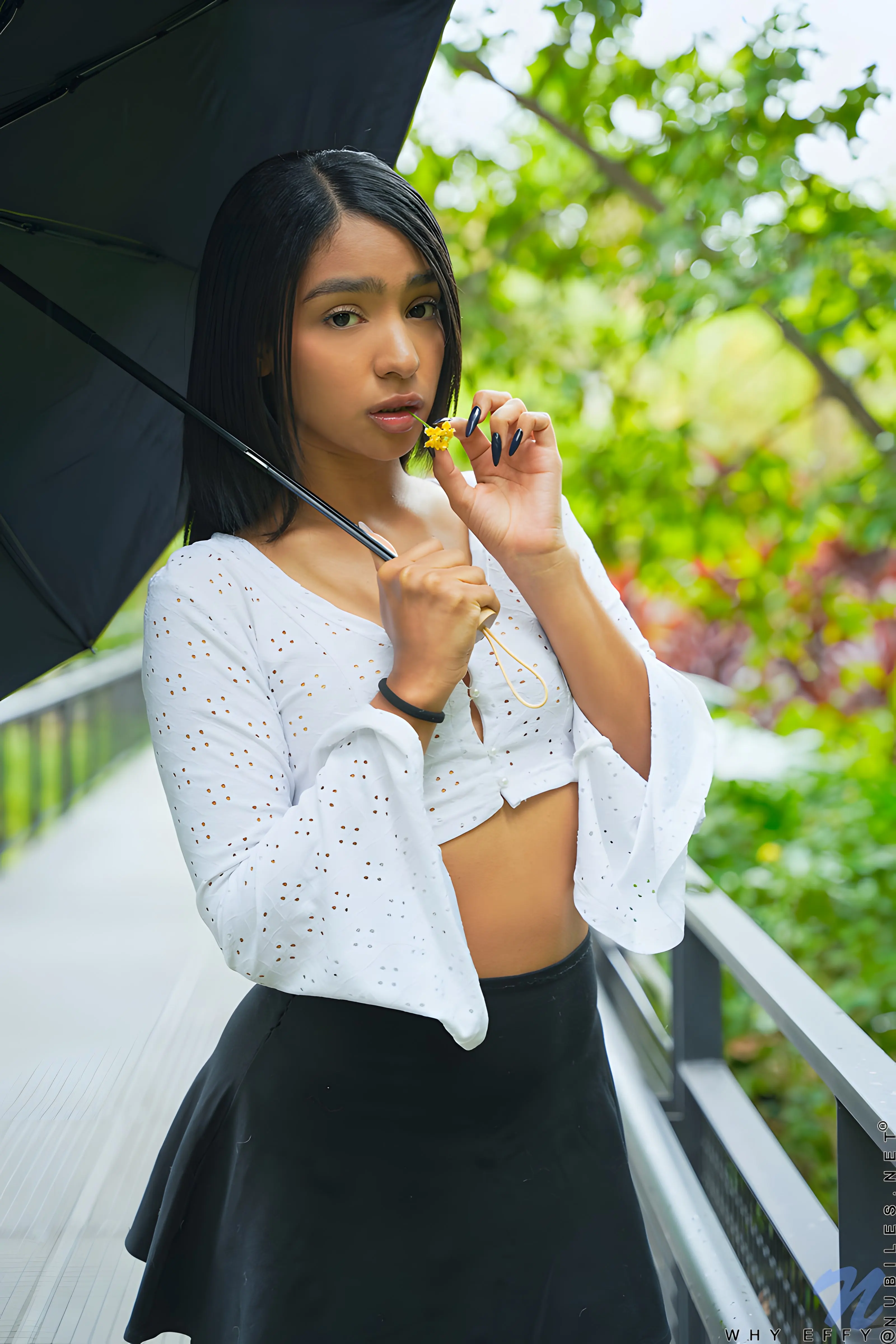 Why Effy - Mirada sensual | Picture (4)